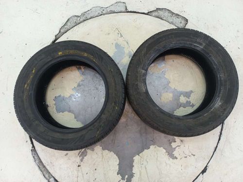 PAR DE PNEU GOODYEAR 185/60R15 88 RADIAL