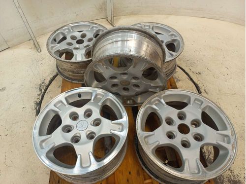 JOGO DE RODA ARO 16 MITSUBISHI PAJERO 3.2 2002