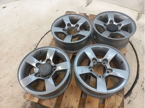 JOGO DE RODA ARO 15 SUZUKI JIMNY 1.3L 2014