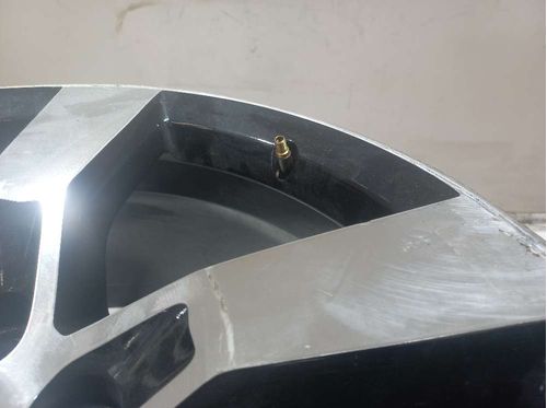 RODA DE LIGA LEVE ARO 20 CHEVROLET CAMARO 6.2 2012