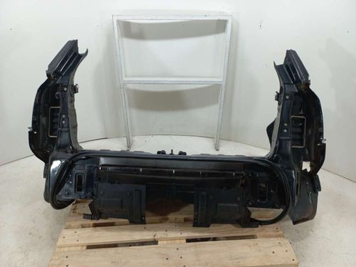 PAINEL TRASEIRO LAND ROVER FREELANDER 3.2 2010