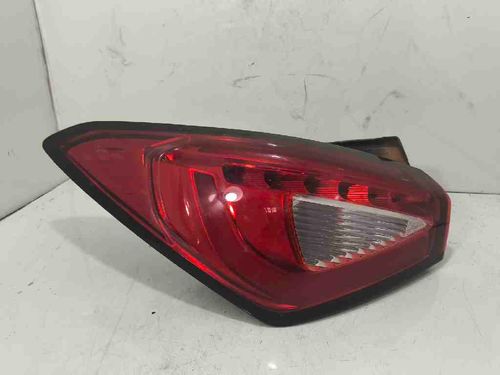 LANTERNA ESQUERDA FIAT CRONOS 1.3 2021